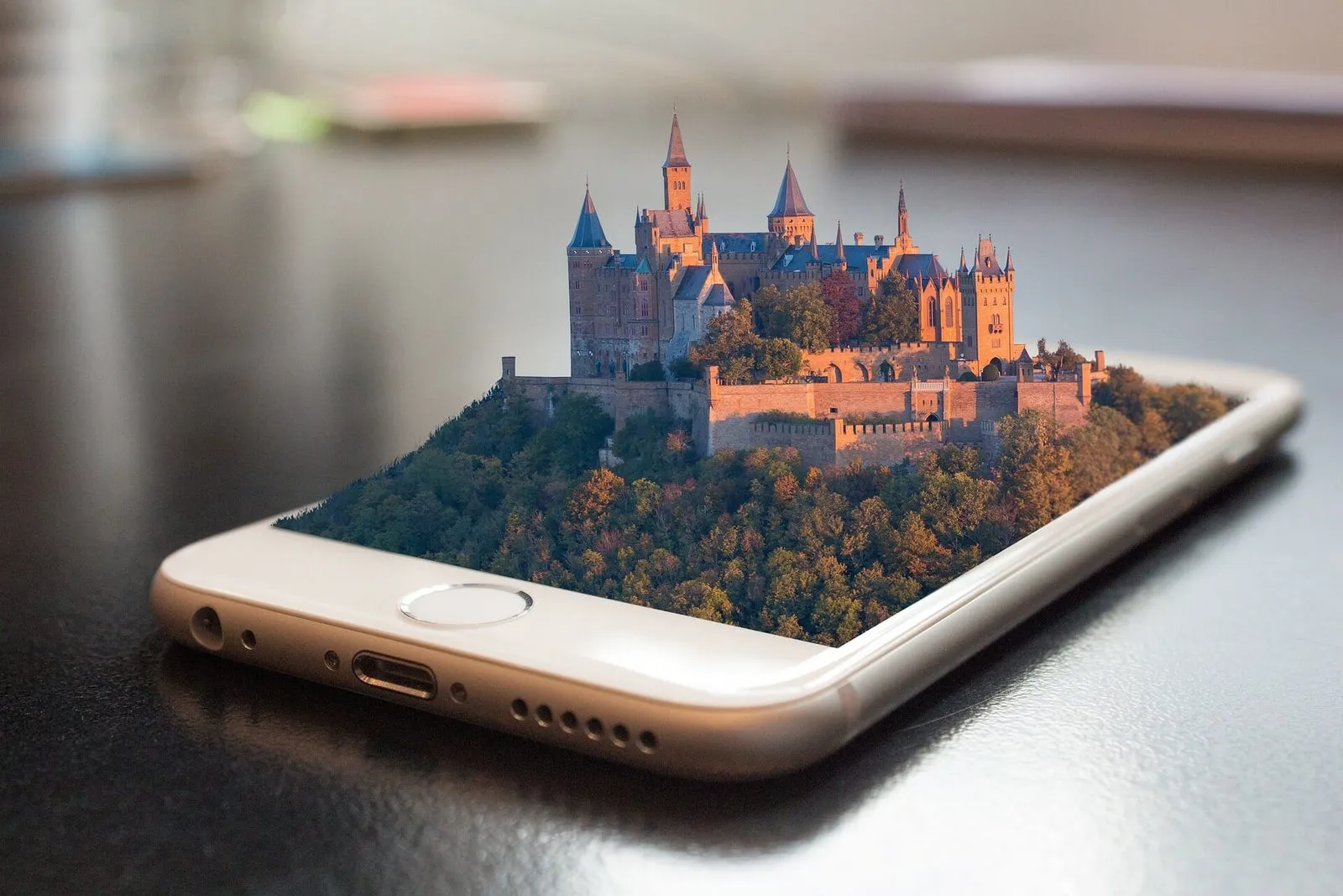 Mapping the Borders Between Digital and Physical for Marketing Success